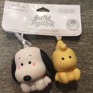 Peanuts- Better together ornament 2 characters